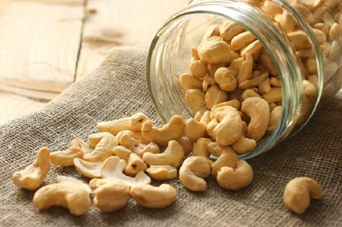 manfaat mengkonsumsi kacang mente
