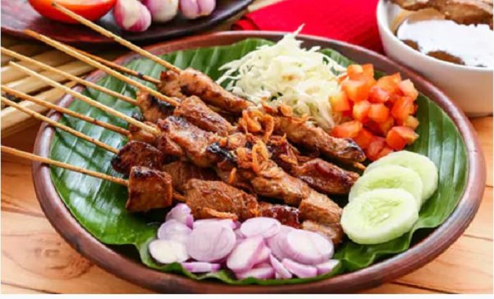 kuliner khas Mojokerto sate bangil. (source: Parboaboa)