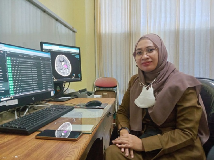 Kepala Instalasi Radiologi RSUD Syamrabu Anita, PS, S.Tr.Kes. (ANITA UNTUK JPRM)
