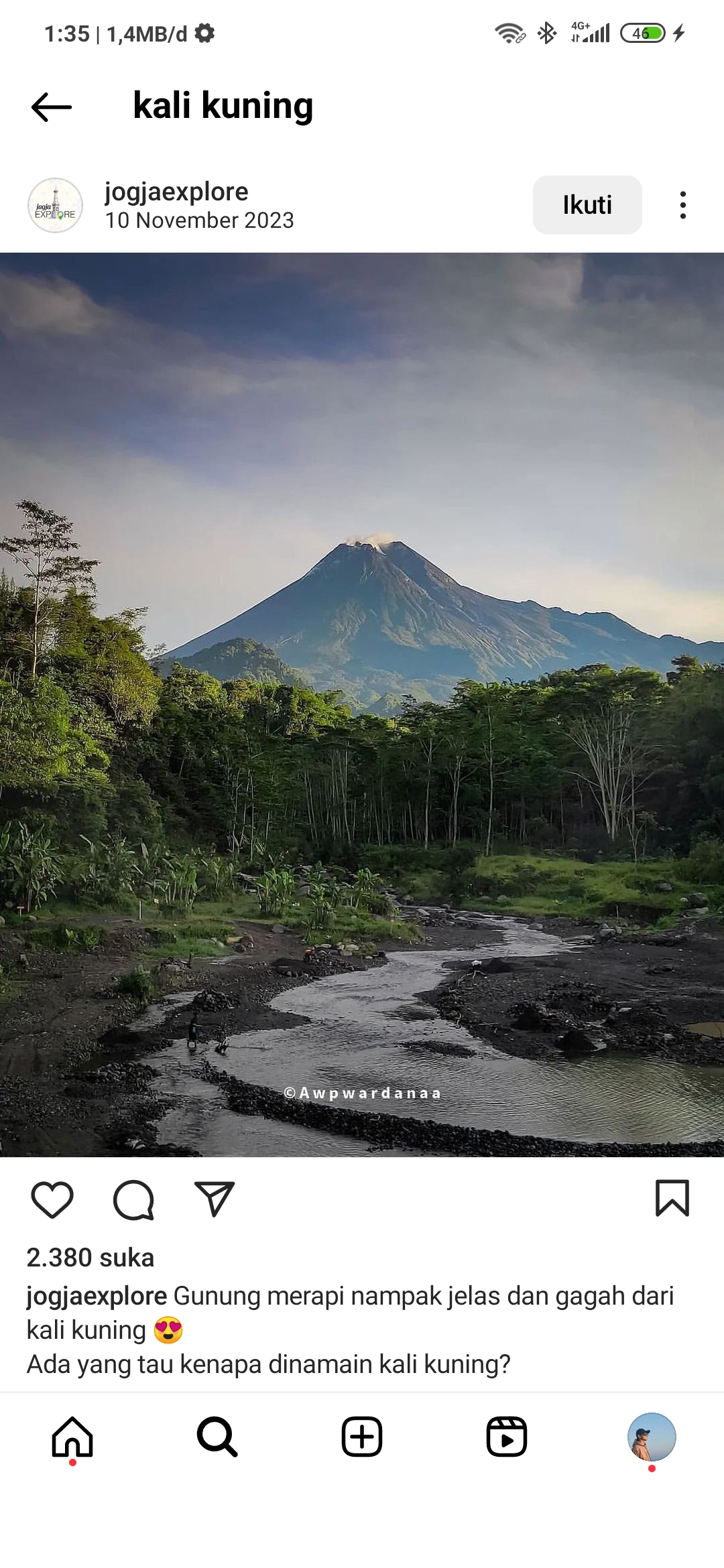 Kali kuning dengan Beground gunung merapi