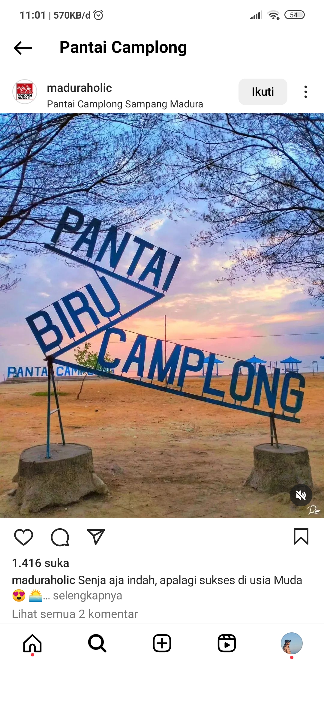 Pantai Biru Camplong