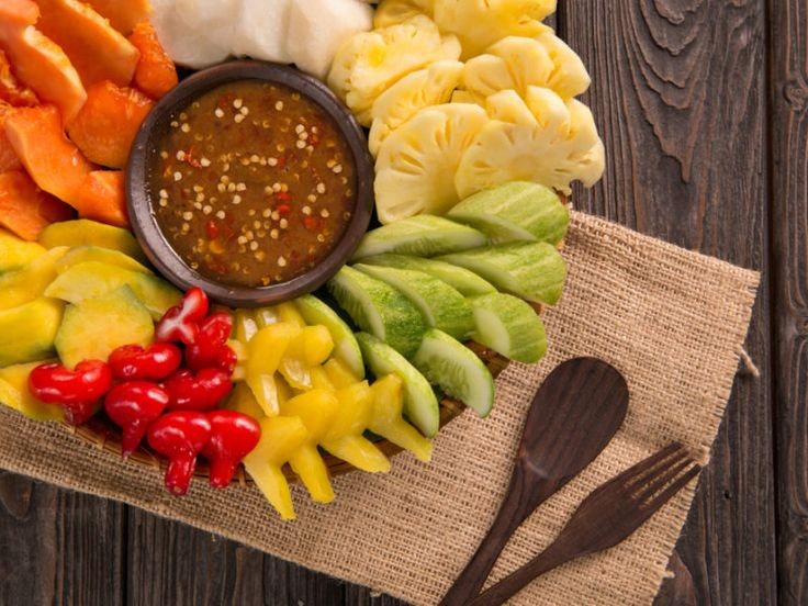 Rujak Buah, Salah satu kuliner Indonesia