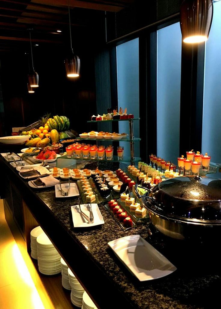 Ilustrasi hidangan kuliner di hotel Surabaya