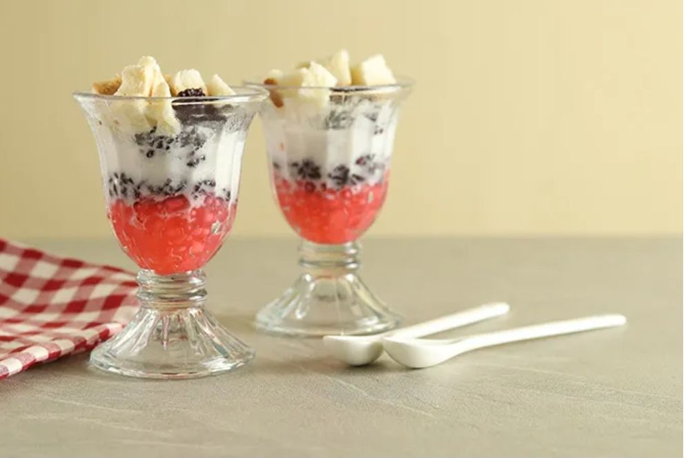 Es Podeng Manis, minuman khas dari Madura yang menyegarkan
