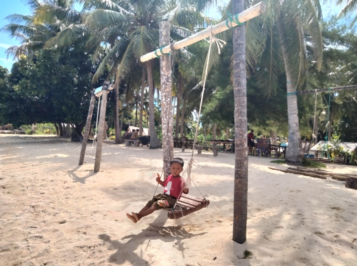 Pesona Pantai Daeng Marala, Masalembu
