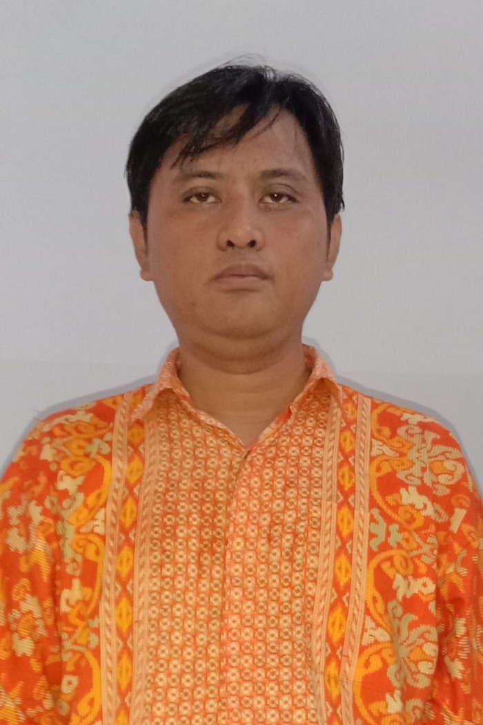 Muhri, Dosen STKIP PGRI Bangkalan.