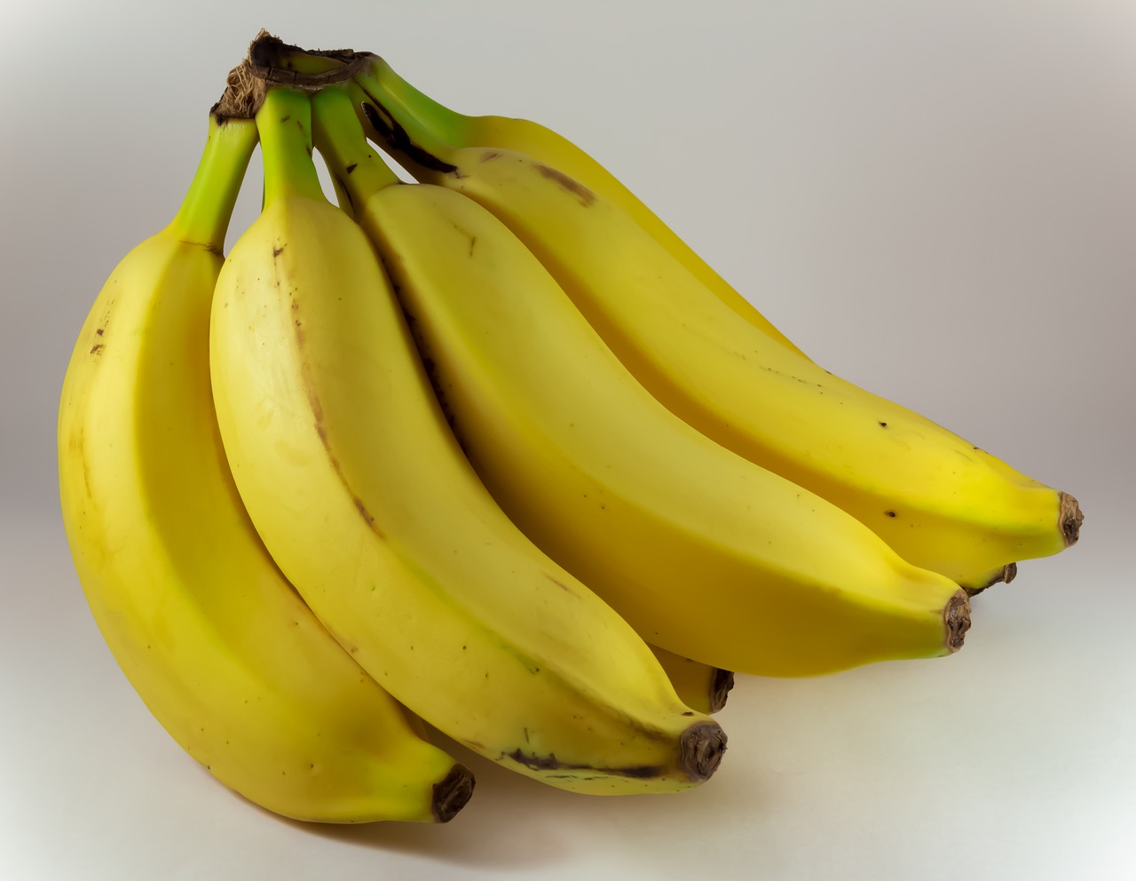 beberpa kandungan dalam pisang sangat baik untuk khasiat bagi penderita Hipotensi atau darah rendah