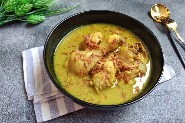 Resep Opor Ayam Kuning