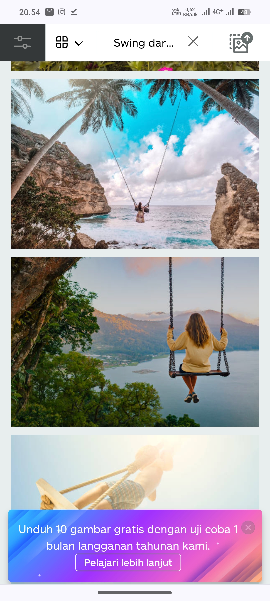 Ilustrasi Swing dari Ketinggian di Ubud Bali