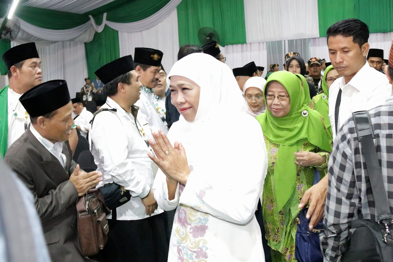 TOKOH MUSLIMAT: Gubernur Jawa Timur (Jatim) periode 2019-2024 Khofifah Indar Parawansa menghadiri kegiatan NU di Bangkalan.