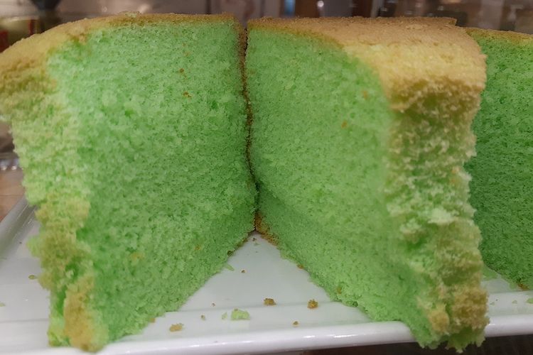 Resep Bolu Pandan Santan Panggang 4 Telur