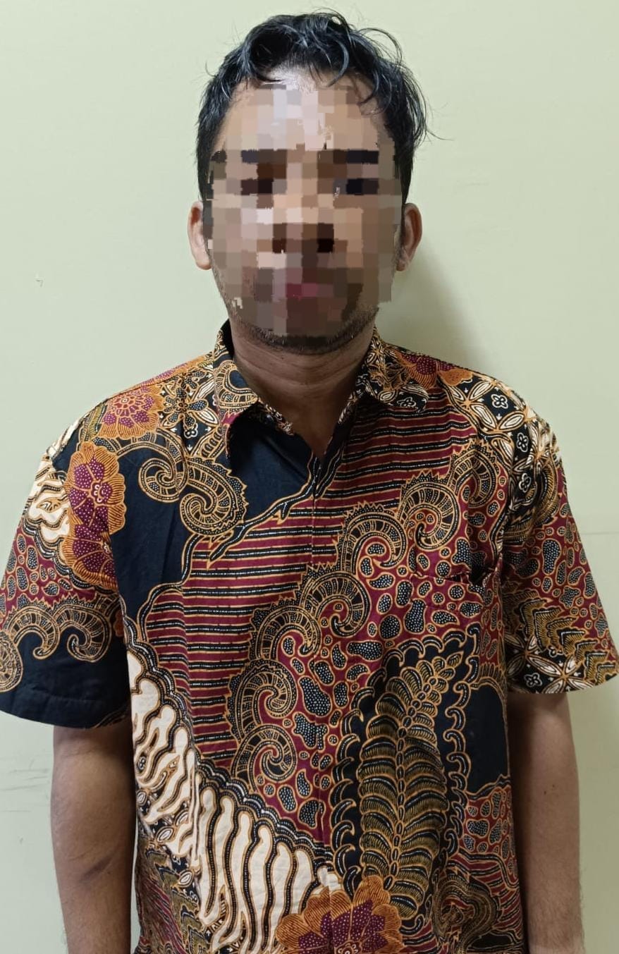 DIRINGKUS: Pelaku berinisial J berhasil diamankan di Polres Sumenep. (POLRES SUMENEP UNTUK JPRM)
