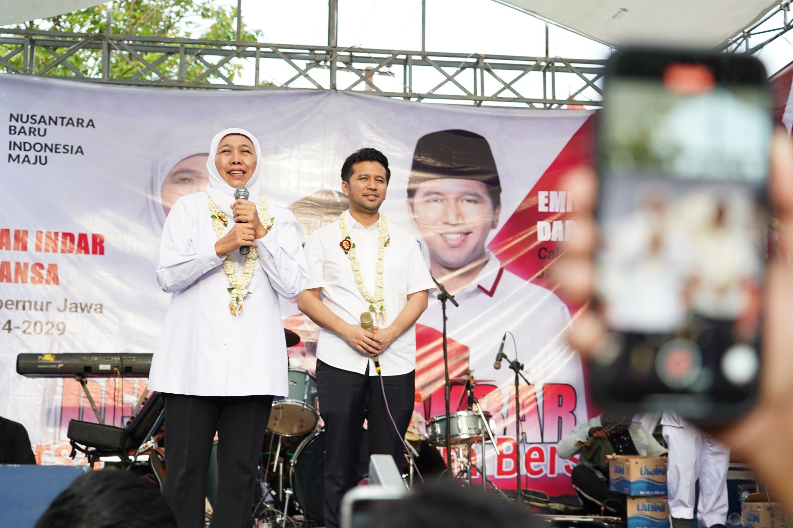 SOLID: Pasangan calon Gubernur dan Wakil Gubernur Jawa Timur Khofifah Indar Parawansa dan Emil Dardak.