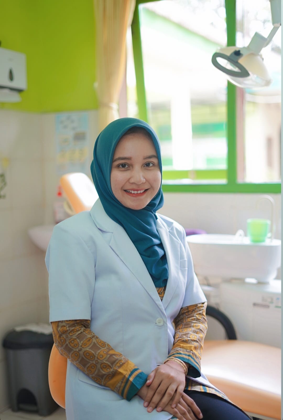Dokter Poli Gigi RSUD Syamrabu drg. Indah Nila Afiyanni. (SYAIFUL&nbsp; UNTUK JPRM)