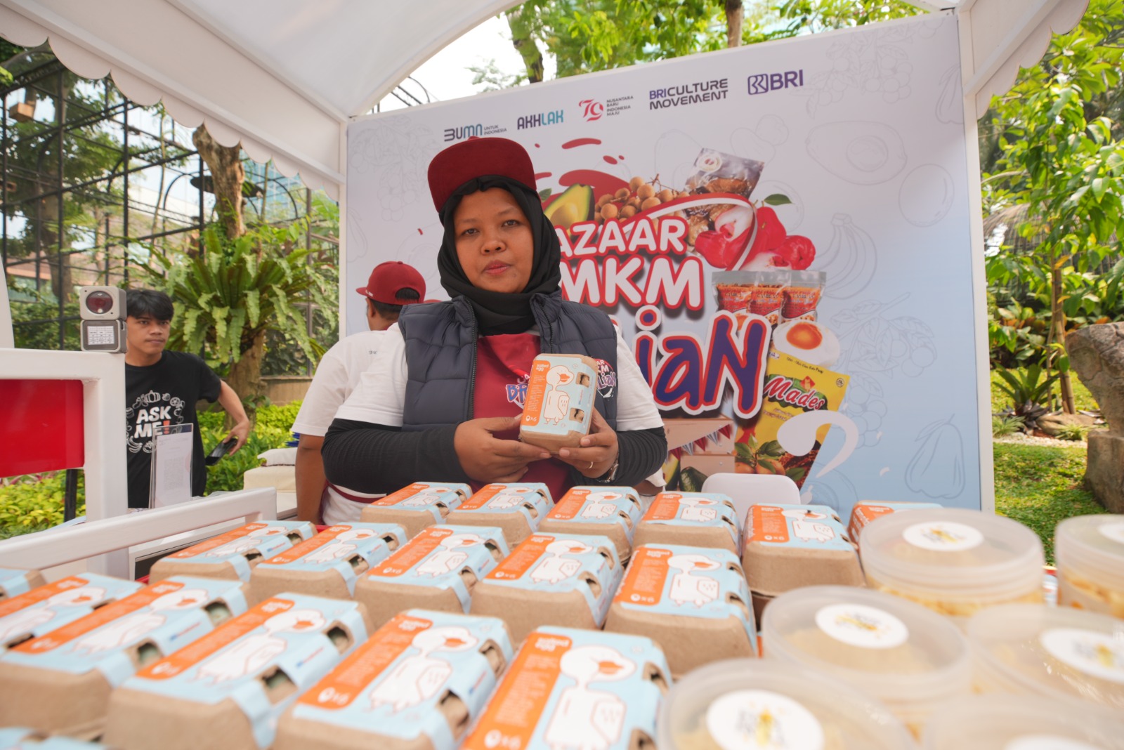 SEMAKIN BERKEMBANG: Klaster usaha telur asin Abinisa Serang mendapatkan pembinaan BRI.