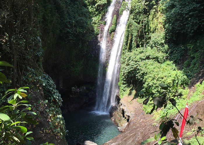 wisata Air Terjun Aling Aling Bali