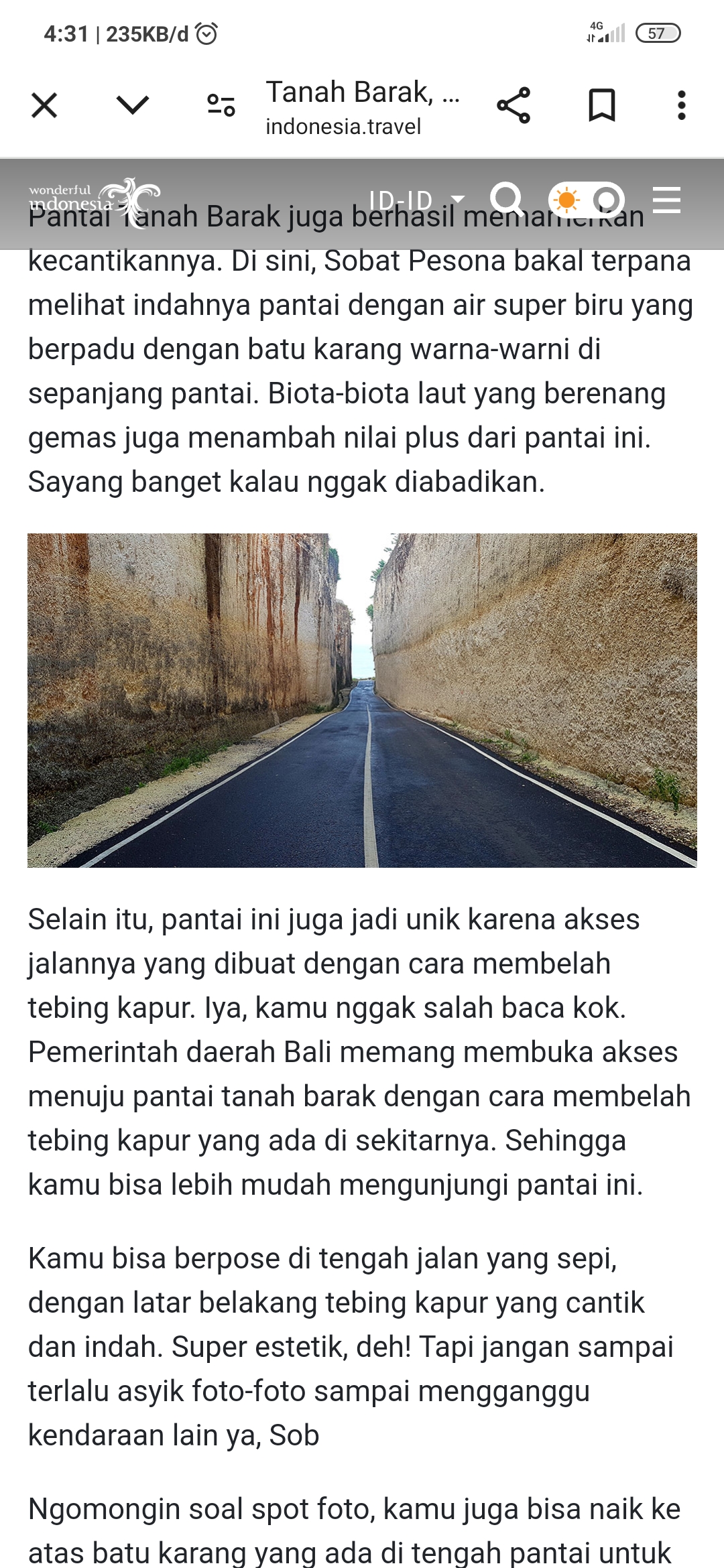 Jalan Unik menuju Pantai Tanah Barak