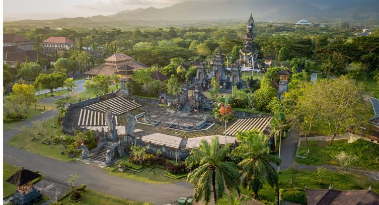Kabupaten Jembrana Bali dengan segala keindahan wisata alamnya