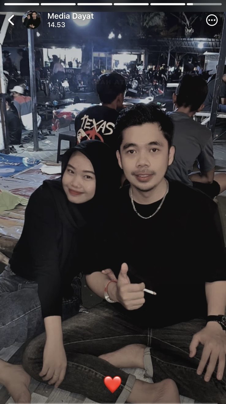 PHOTO Dayat YLBH Madura dalam status WhatsApp