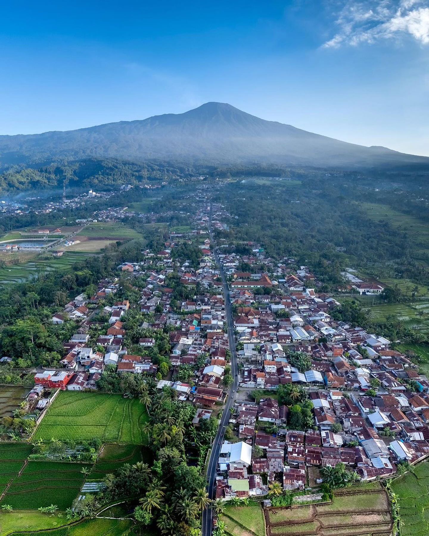 menikmati keindahan wisata alam Baturaden Banyumas