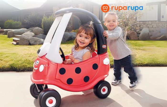 Tidak hanya sekadar hiburan, mainan mobil juga bisa dijadikan alat edukasi buat balita.(ruparupa.com for radarmadura.id)