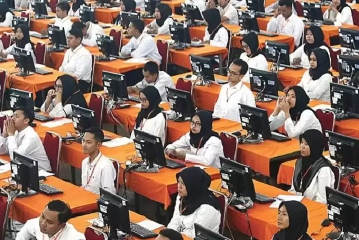 Ilustrasi pelaksanaan computer assisted test (CAT) CPNS. (JawaPos.com)