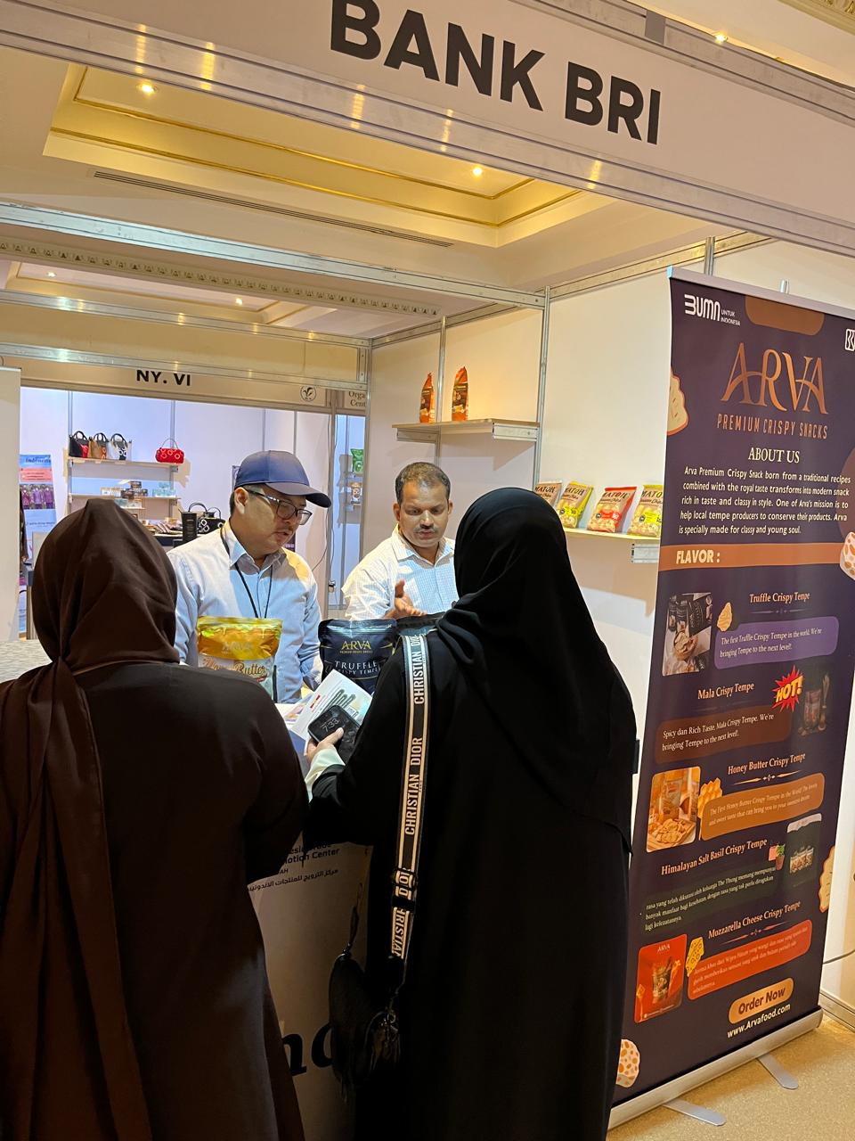 GO GLOBAL: UMKM Binaan BRI Tembus Pasar Global Lewat Pameran Amazing Indonesia