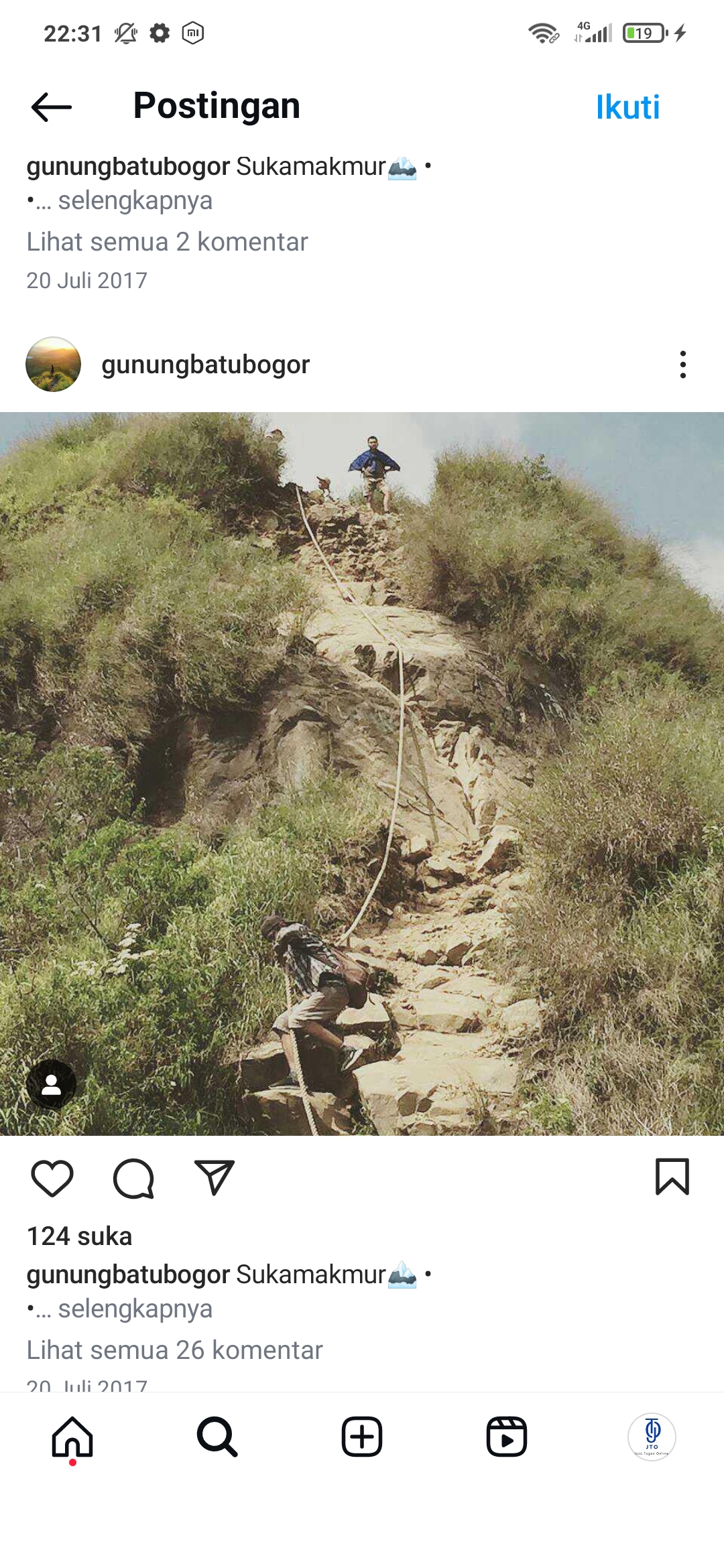 Mendaki di Gunung Btu Bogor