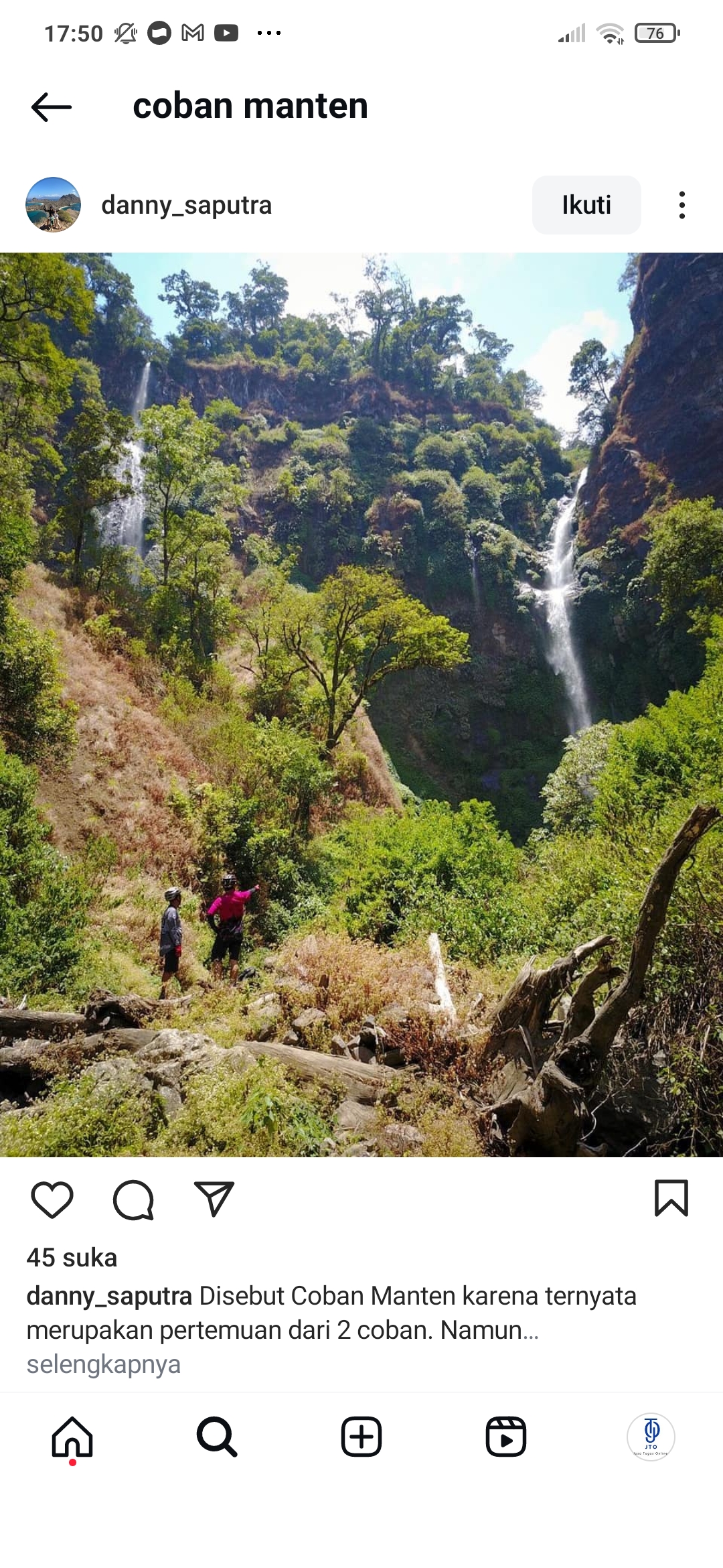 Menyaksikan pemandangan indah Coban Manten