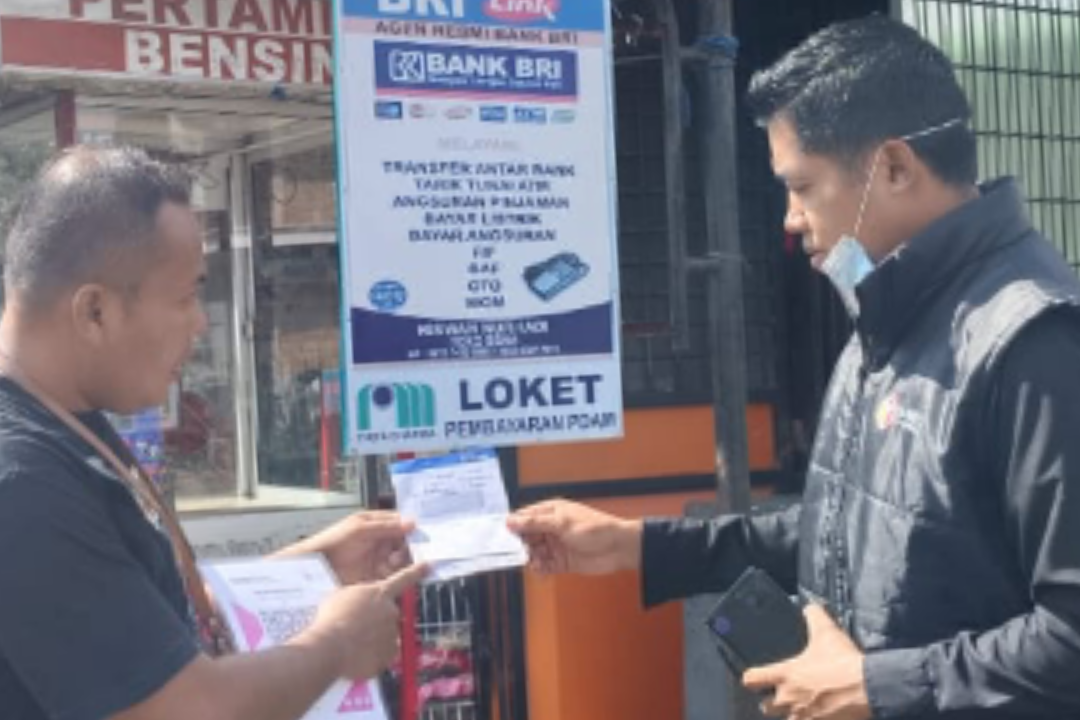 Layanan Agen BRILink menjadi jembatan akses perbankan bagi masyarakat dengan mudah