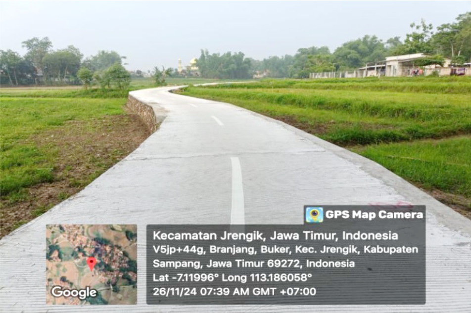 TUNTAS: Kondisi ruas Jalan Buker&ndash;Karang Anyar setelah diperbaiki DPUPR Sampang menggunakan anggaran DBHCHT 2024. (DPUPR SAMPANG UNTUK JPRM)