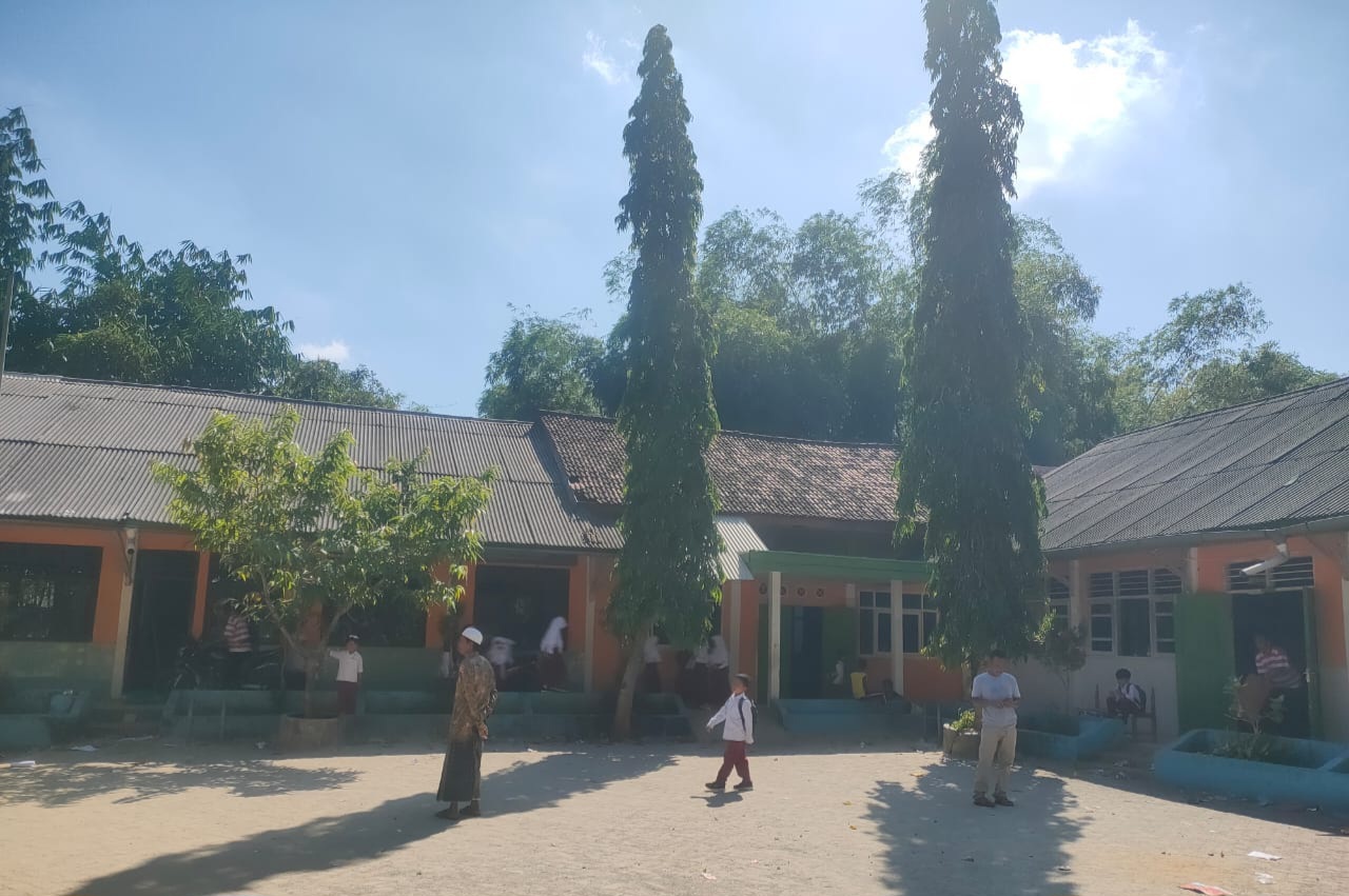 PENINGKATAN SARPRAS: SDN Pasanggar 2, Kecamatan Pegantenan, dilakukan rehab kelas beberapa waktu lalu. (DISDIKBUD PAMEKASAN UNTUK JPRM)