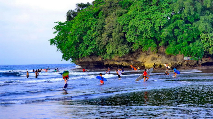 Pantai Batu Karas