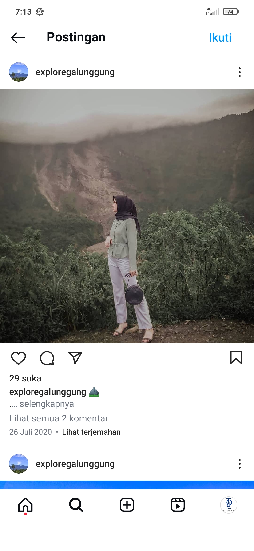 Gunung Galunggung ditengah kabut
