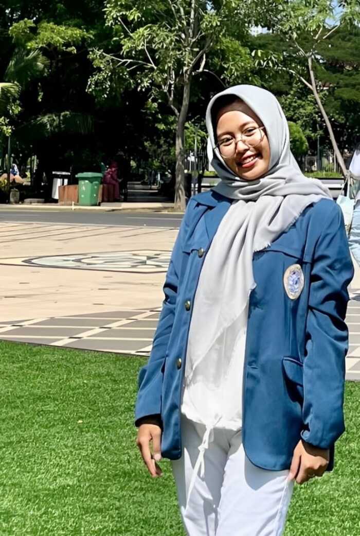 Oleh: Annisa Uyun Naura*