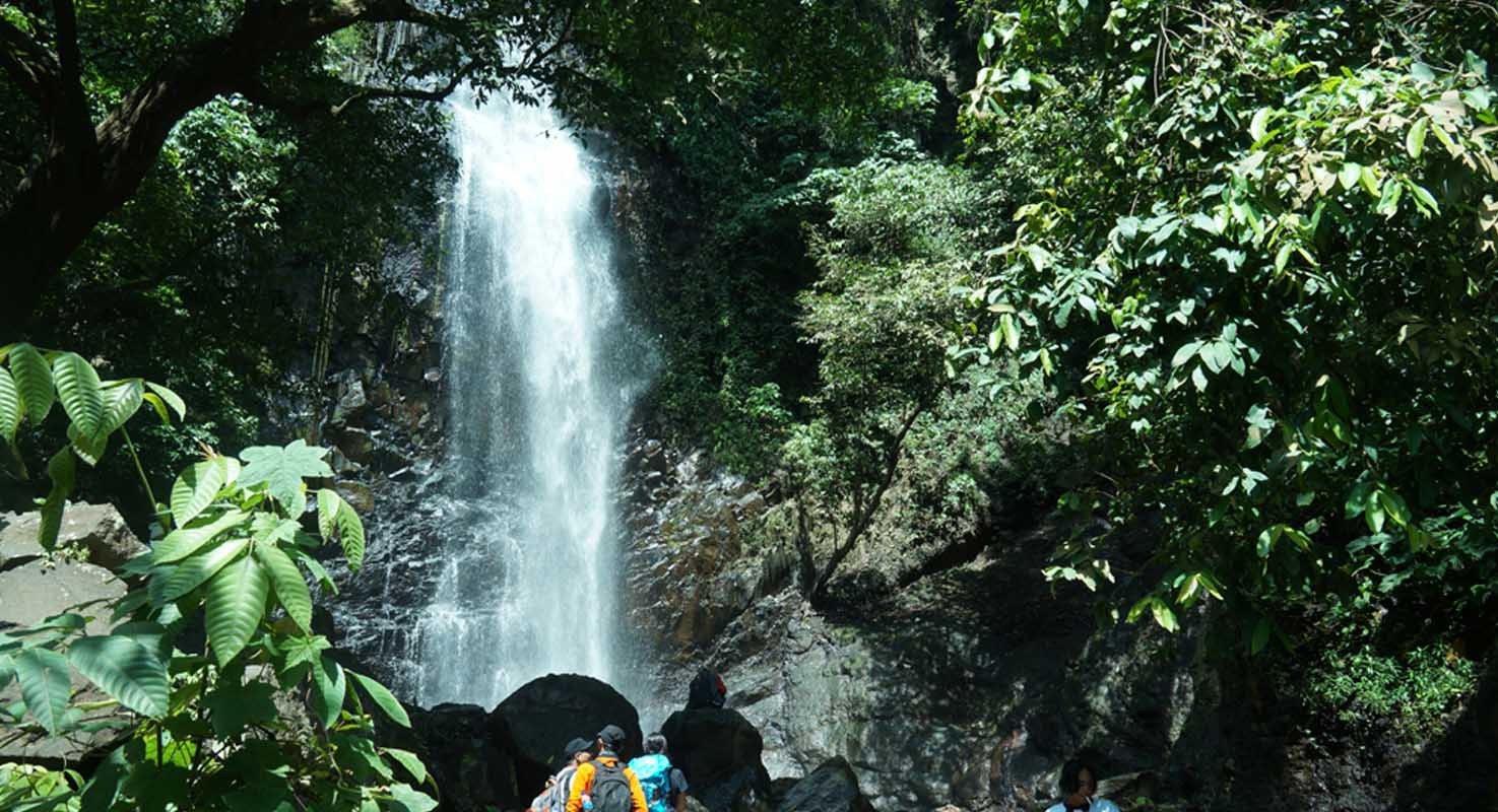 anggun wisata alam air terjun tiga tingkat talempong