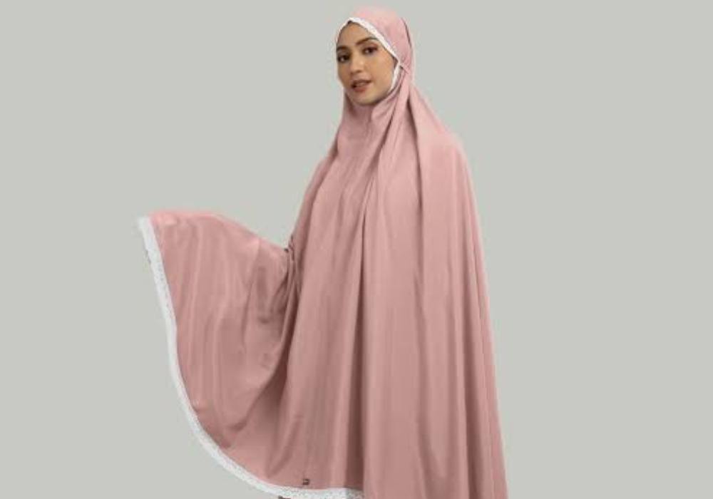 Tidak asal pilih, bahan mukena juga jadi pertimbangan saat membelinya