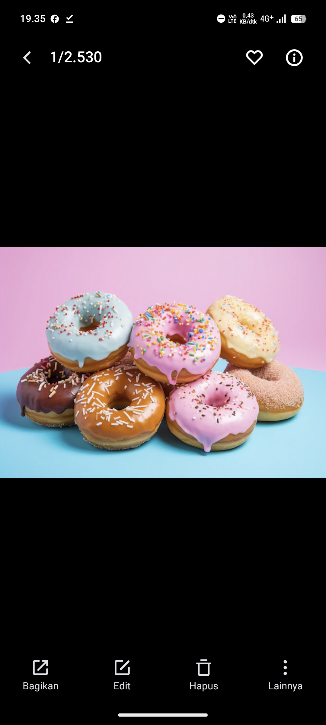 Ilustrasi Donat Kentang