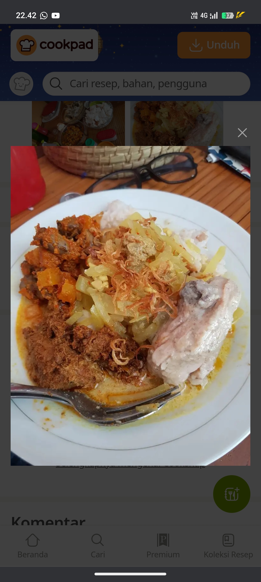 Makan sambil ditemani sayur pepaya muda