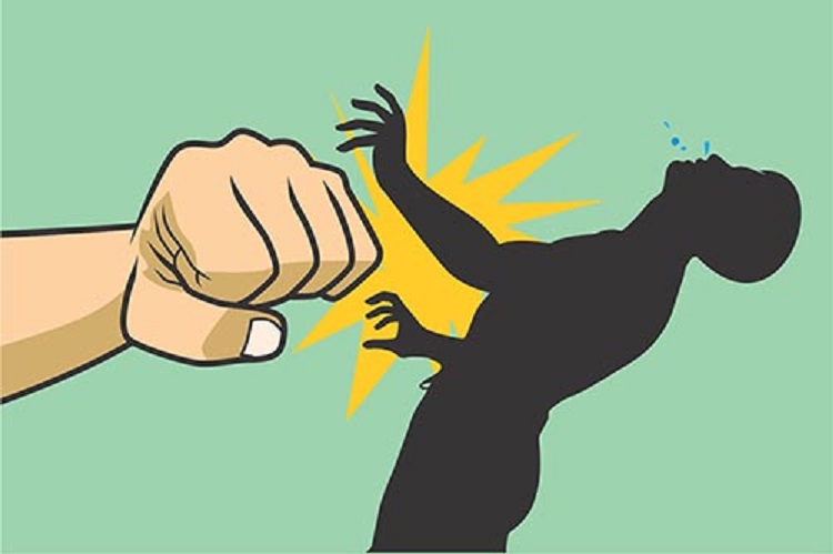 Kejari Sumenep sedang memeriksa kelengkapan berkas penganiayaan yang membelit Kades Angkatan Hudri sebelum menerbitkan berkas P21. (Ilustrasi: BAS/hukumonline.com)