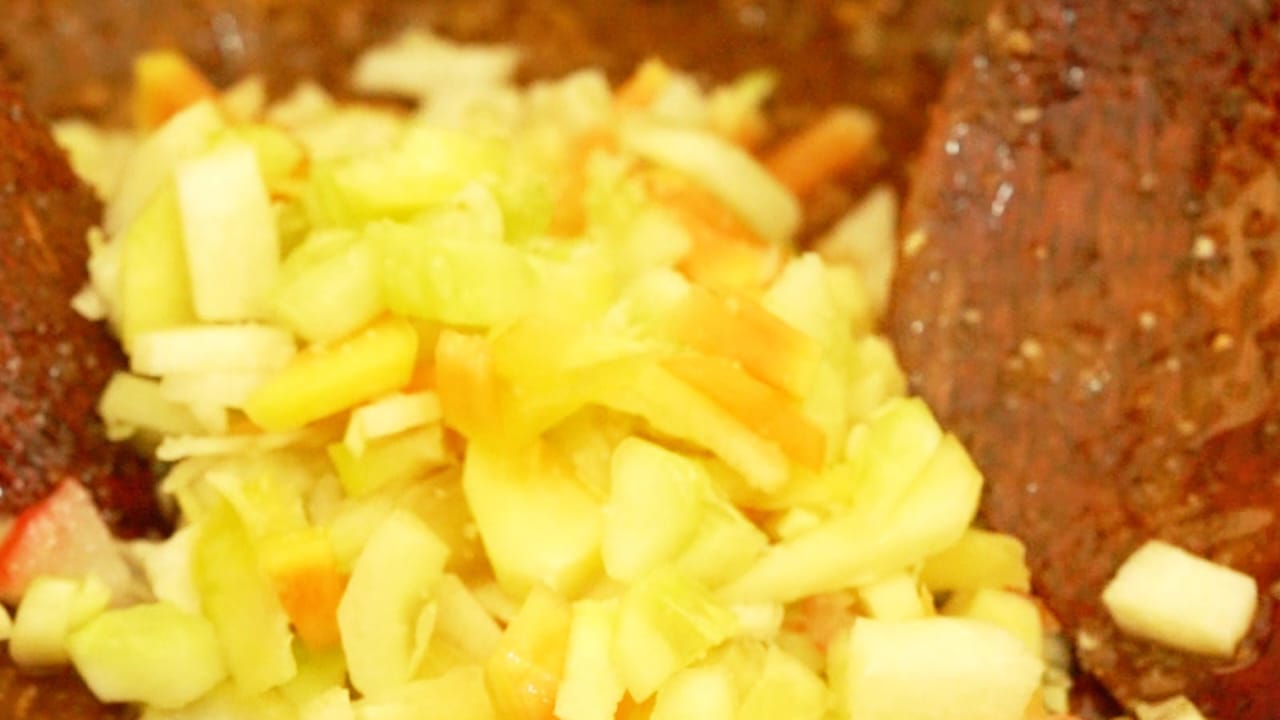kelezatan kuliner rujak Aceh yang menggoda lidah penyicipnya