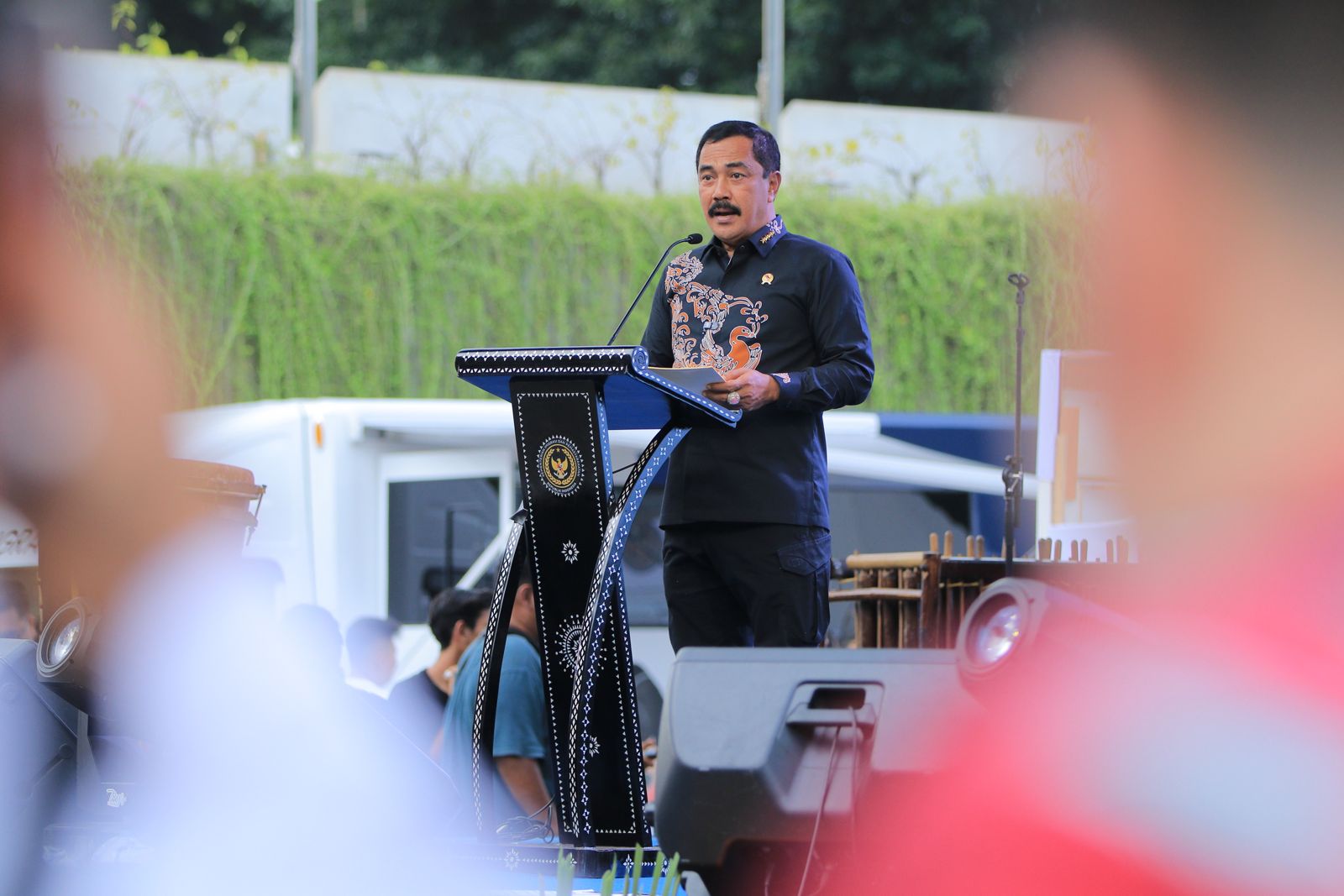 ELEGAN: Menteri Imigrasi dan Pemayarakatan beserta jajaran pilih pakai Batik Catra Rutan Sumenep pada IPPA Fest 2025.