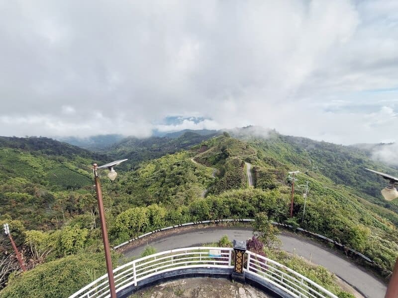 Salah satu view wisata bukit kayangan yang berada di Jambi