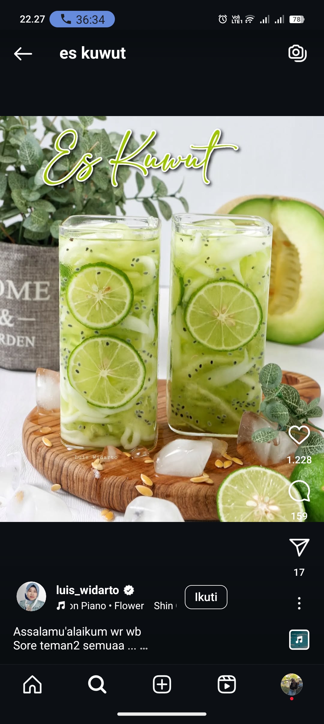 Minum es kuwut saat cuaca panas