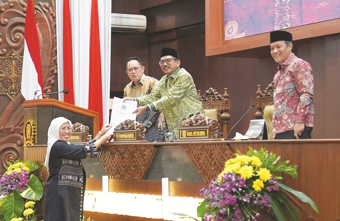 KOMPAK: Juru bicara Badan Anggaran DPRD Jatim Ro