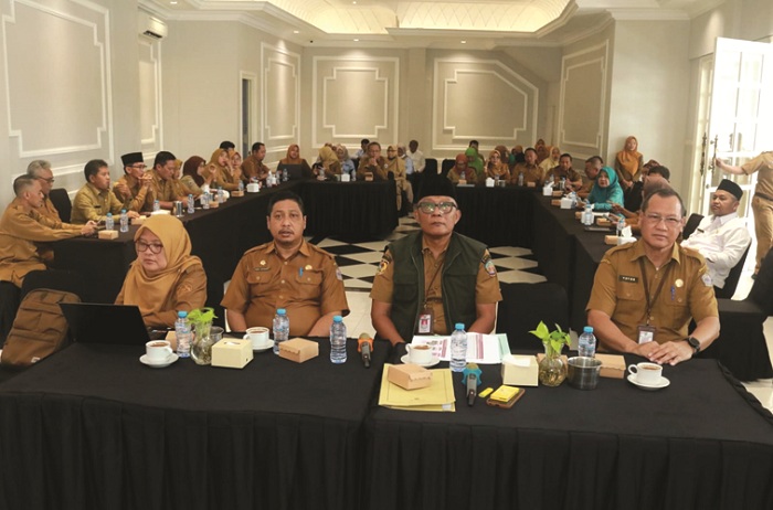 SOLID: Tim PPPS mengikuti penilaian kinerja TPPPS secara daring di The Sky Resto and Bakery Selasa (10/6). (PROKOPIM UNTUK JPRM)