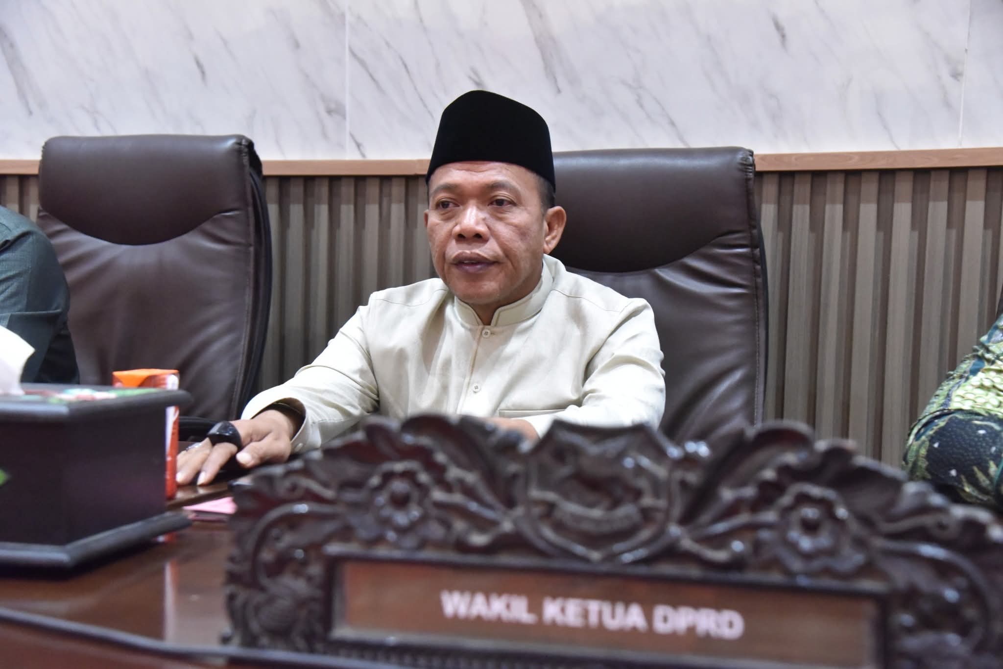 BERWIBAWA: Wakil Ketua DPRD Sumenep Dul Siam