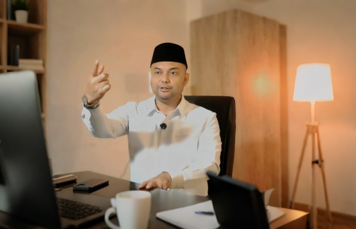 Abdul Halim, politisi Partai Gerindra yang kini menjabat sebagai Ketua Komisi D DPRD Jawa Timur, menyuarakan pentingnya akses transportasi murah dan layak bagi masyarakat Madura.