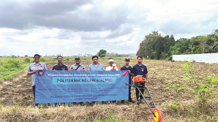 PENDIDIKAN: Kegiatan PPM Polinema Pamekasan di Kecamatan Guluk-Guluk, Sumenep, Selasa (24/6). (WALID UNTUK JPRM)