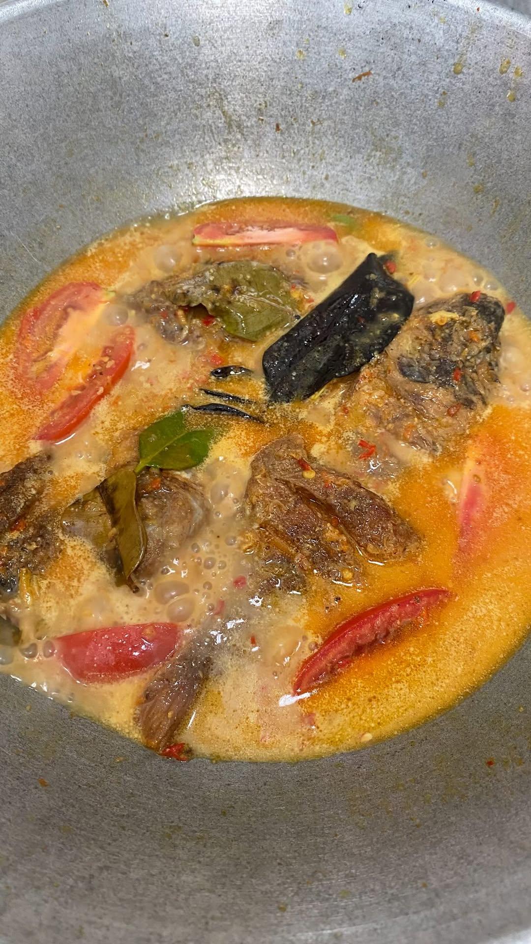 Bikin mangut cakalan buat makan bareng keluarga